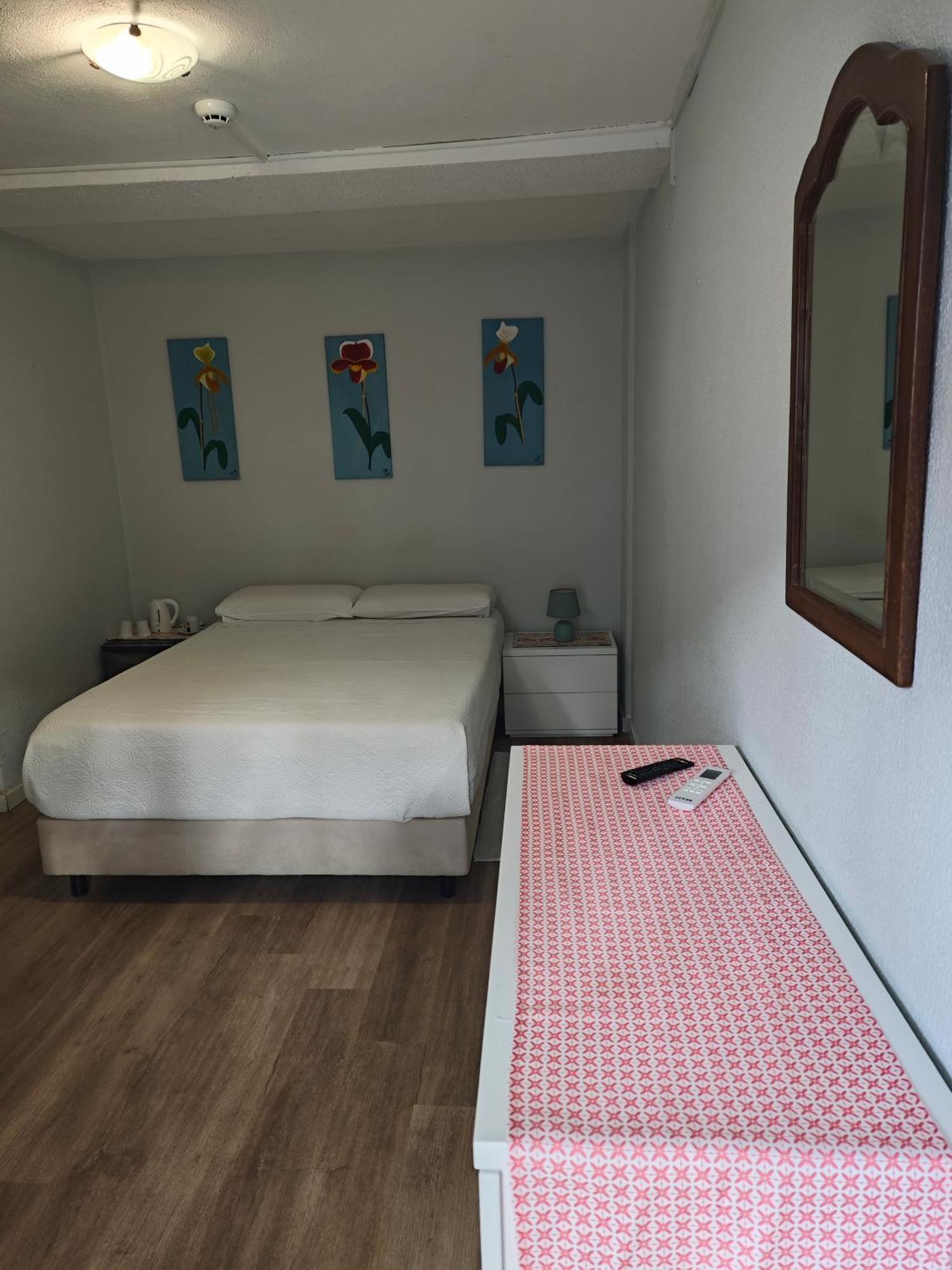 Residencial Melba Hotel Funchal  Buitenkant foto